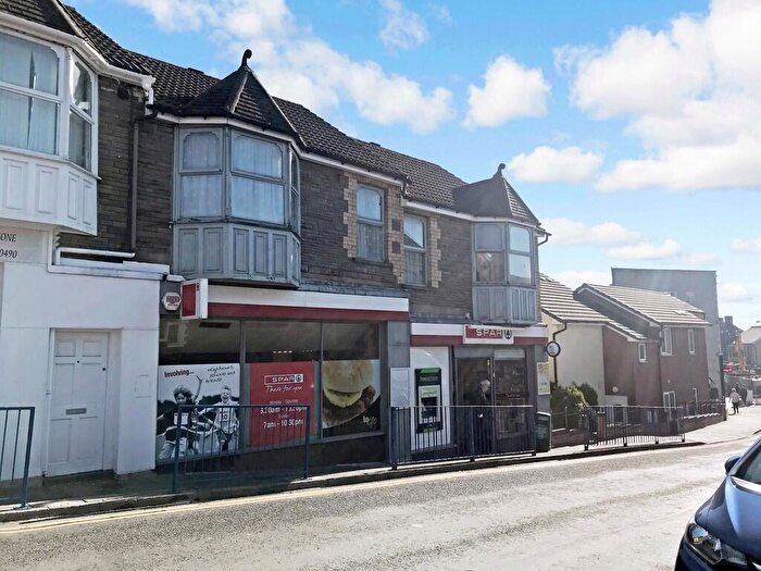 1 Bedroom Flat To Rent In Penallta Road, Ystrad Mynach, CF82