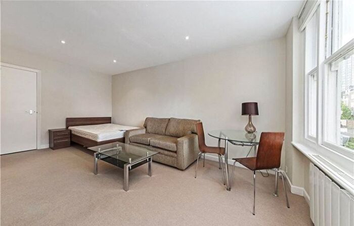 Studio To Rent In Hill Street, Mayfair, London, W1J