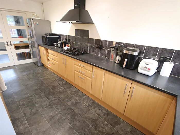 3 Bedroom Terraced House For Sale In Southmead, Chippenham, SN14