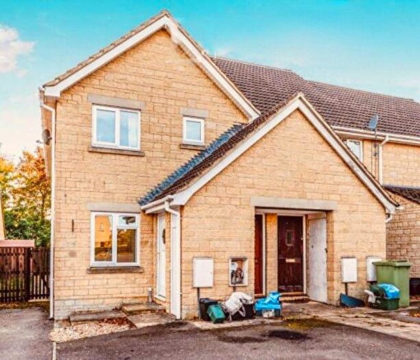 1 Bedroom Flat To Rent In Drift Way, Cirencester, GL7