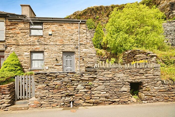 2 Bedroom End Of Terrace House For Sale In Penlan, Blaenau Ffestiniog, Gwynedd, LL41