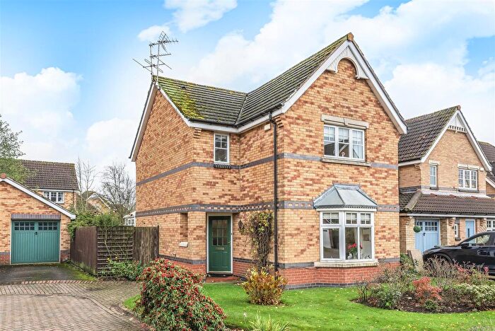 3 Bedroom Detached House For Sale In Pear Tree Close, Wilberfoss, York, YO41