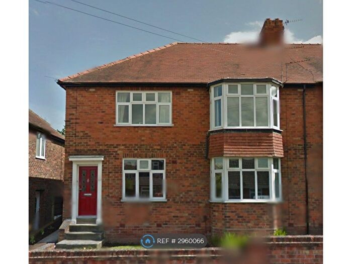2 Bedroom Flat To Rent In Manor Drive North, York, YO26
