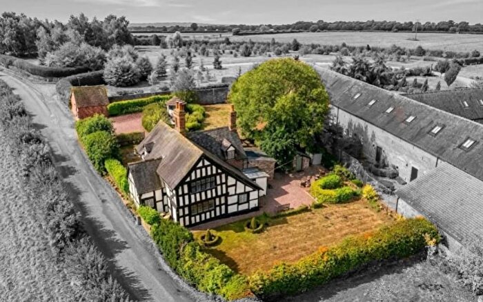 3 Bedroom Cottage For Sale In Brook Farm Cottage Moss Lane, Tarporley, Beeston Castle, CW6