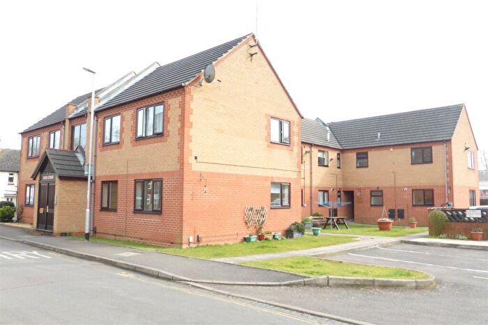 1 Bedroom Flat To Rent In Acre Court, Kettering, Northants, NN16