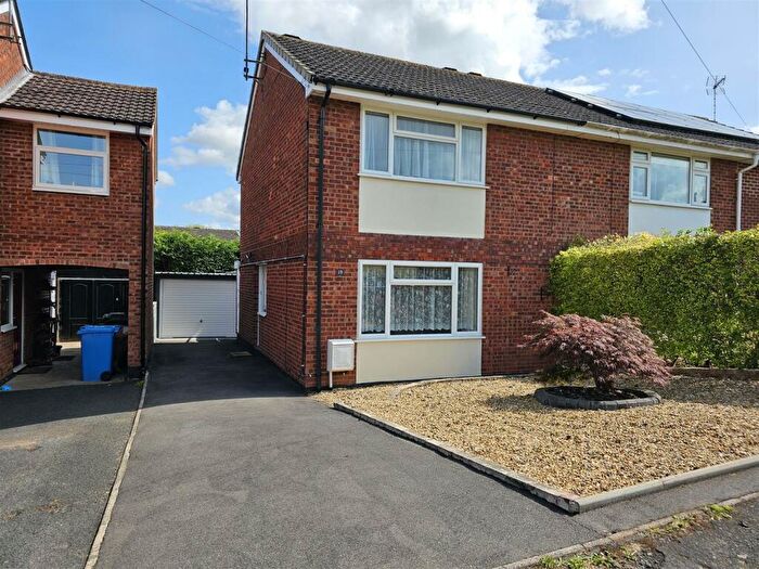 2 Bedroom Semi-Detached House For Sale In Lime Grove, Kinver, DY7