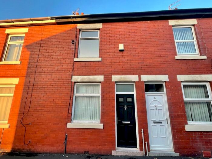 2 Bedroom Terraced House To Rent In Drummond Avenue, Blackpool, FY3