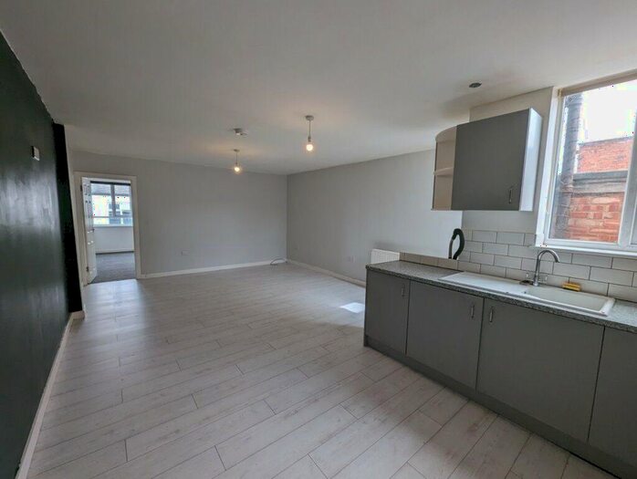 1 Bedroom Flat To Rent In Edleston Road, Crewe, CW2