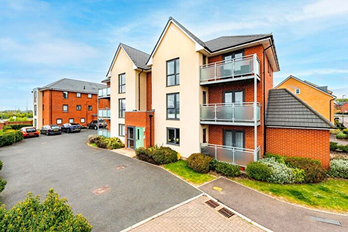 2 Bedroom Flat For Sale In Fullers Ground, Eagle Farm South, MK17