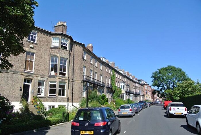 2 Bedroom Maisonette To Rent In Bath Terrace, Tynemouth, **Sea Views**, NE30