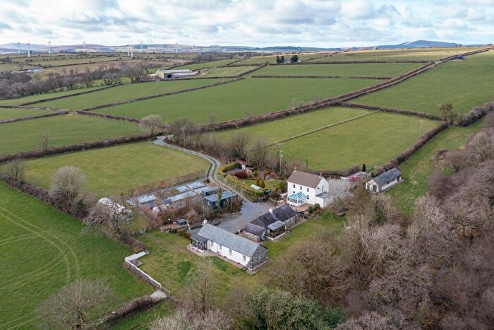 9 Bedroom Smallholding For Sale In Blaenwaun, Whitland, SA34