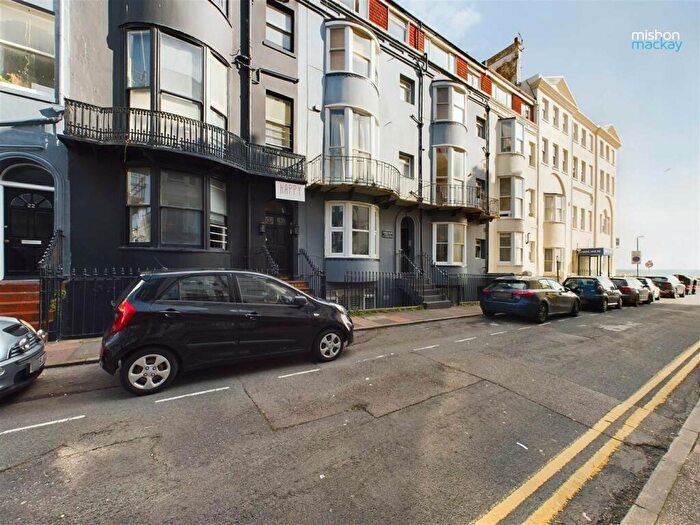 2 Bedroom Flat To Rent In Broad Street, Brighton, East Sussex, BN2