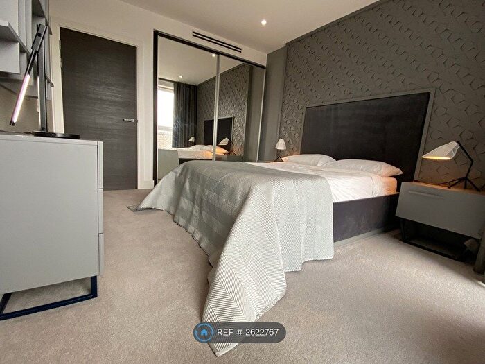 1 Bedroom Flat To Rent In Blackfriars Road, London, SE1