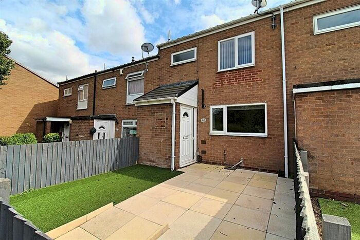 3 Bedroom Terraced House To Rent In Morris Croft, Birmingham, B36