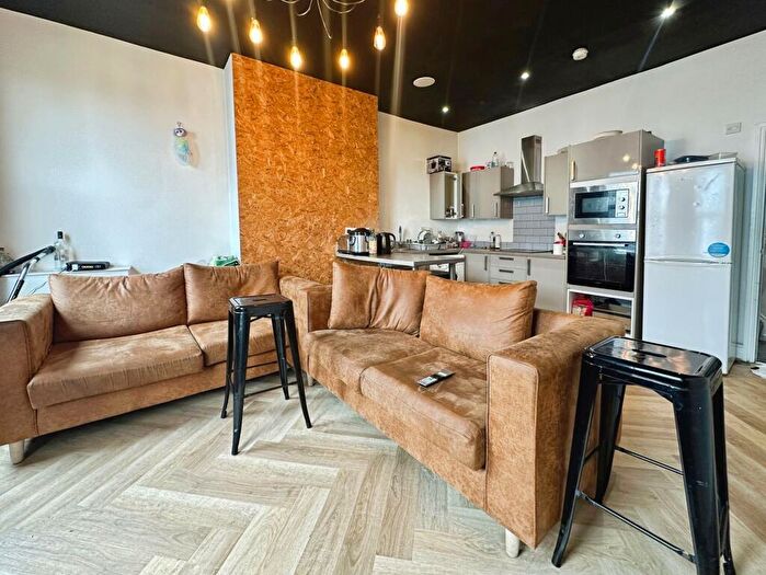 4 Bedroom Maisonette To Rent In Picton Road, Liverpool, L15