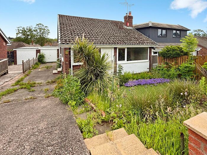 2 Bedroom Bungalow For Sale In Tidnock Avenue, Congleton, Cheshire, CW12