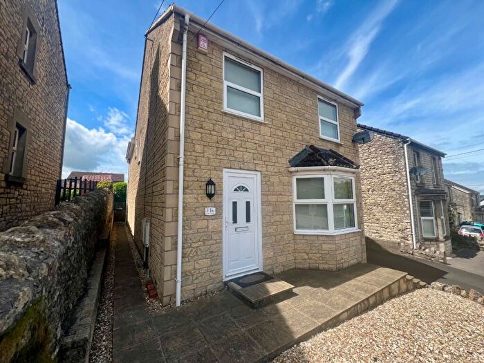 4 Bedroom Detached House To Rent In Paulton, Bristol, BS39