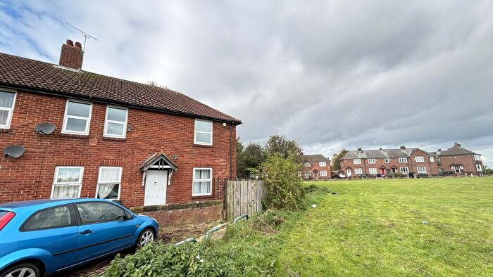 2 Bedroom Flat To Rent In Fouracres Road, Newcastle, NE5