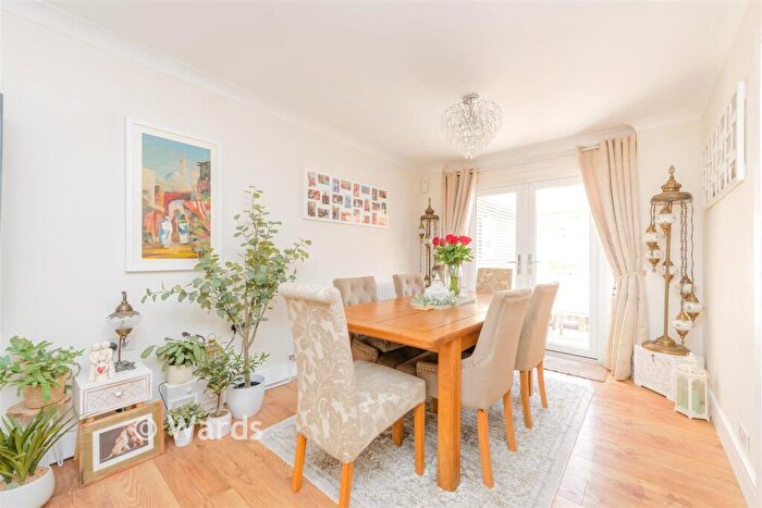 3 Bedroom Terraced House For Sale In Thorpe Walk, Parkwood, Gillingham, Kent, ME8