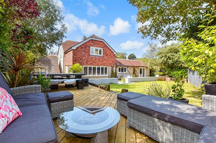 5 Bedroom Detached House For Sale In Main Road, Brighstone, PO30