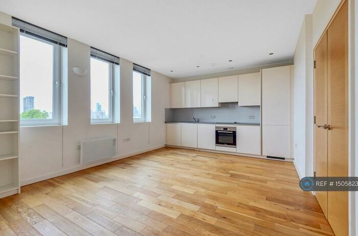 1 Bedroom Flat To Rent In Channelsea House, London, E15