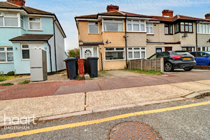 3 Bedroom End Of Terrace House For Sale In Third Avenue, Dagenham, RM10