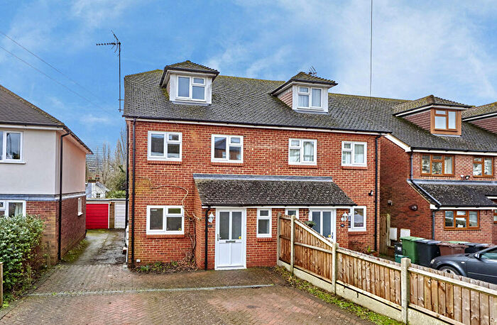 4 Bedroom House To Rent In Batford Road, Harpenden, Hertfordshire, AL5