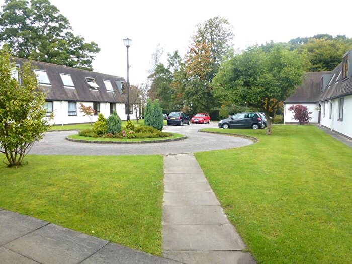 1 Bedroom Flat For Sale In Chestnut Court, Leyland, Lancashire, PR25