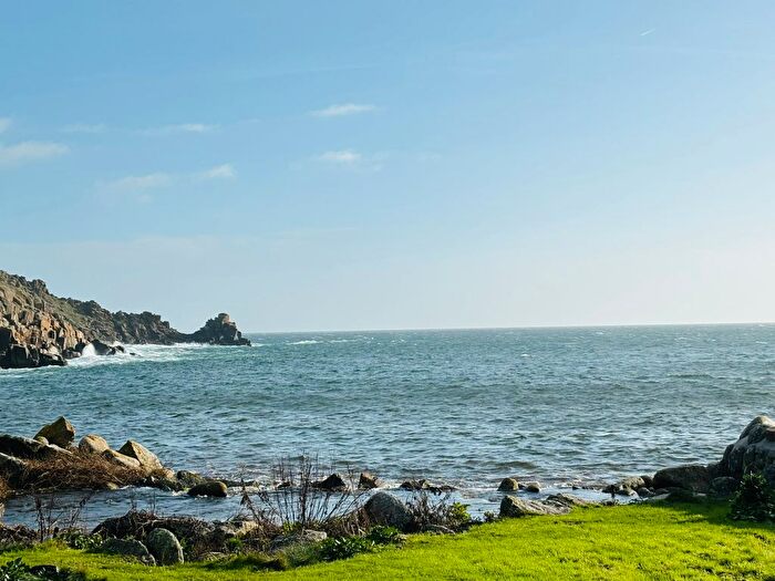 4 Bedroom Cottage To Rent In Lamorna, Penzance, TR19