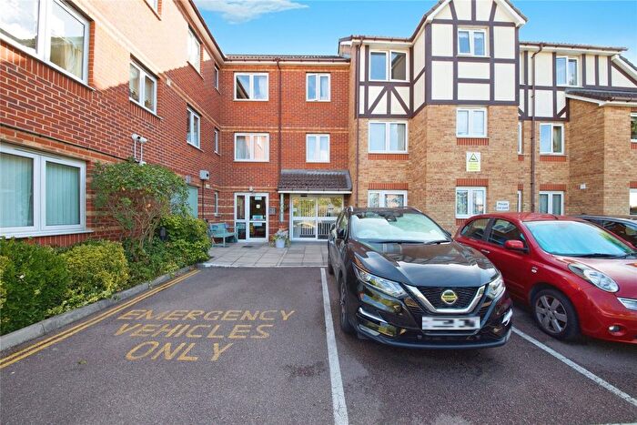 1 Bedroom Flat For Sale In Padfield Court, Wembley, HA9