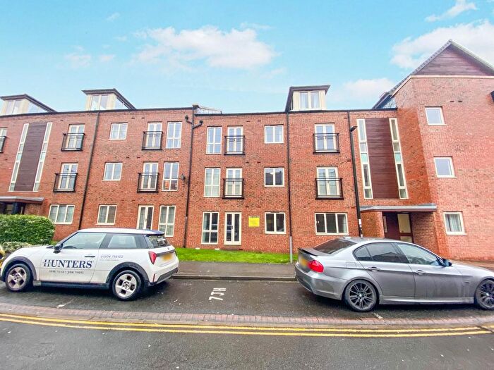 2 Bedroom Flat To Rent In Jervaulx House, York, YO10