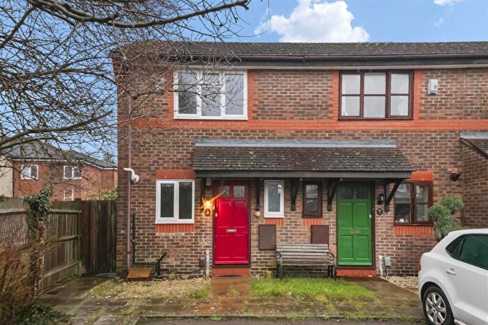 2 Bedroom End Of Terrace House For Sale In Forbes Way, Ruislip, HA4