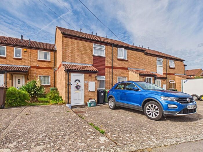 2 Bedroom House For Sale In Chestnut Close, Hardwicke, Gloucester, GL2