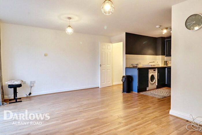 1 Bedroom Apartment For Sale In Windsor Road, Cardiff, CF24