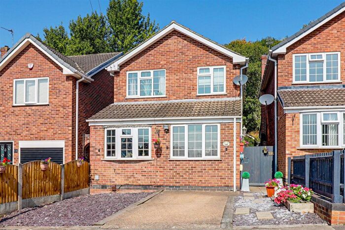 3 Bedroom Detached House For Sale In Lorimer Avenue, Gedling, Nottinghamshire, NG4