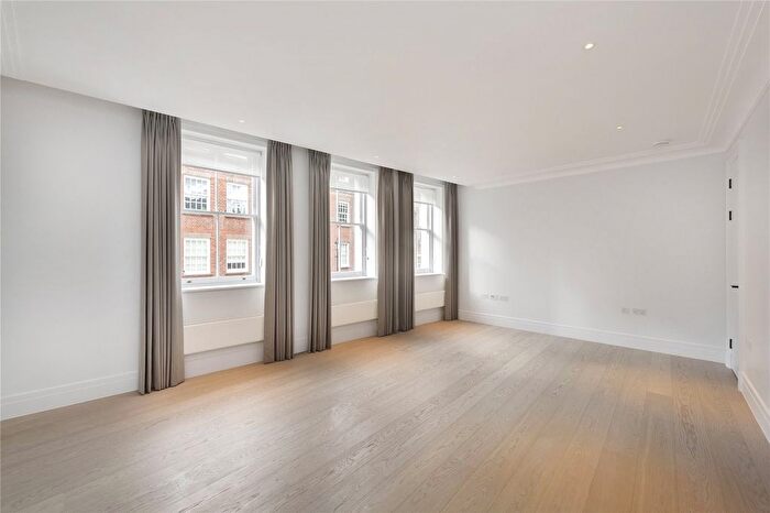 1 Bedroom Flat To Rent In Kings Road, London, SW3
