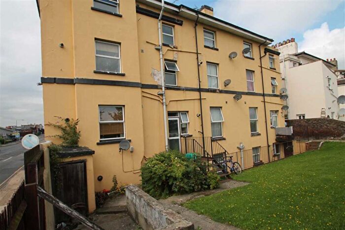 1 Bedroom Apartment To Rent In Pier Road, Northfleet, Gravesend, DA11