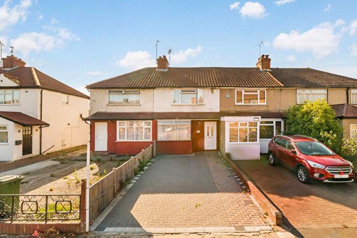 3 Bedroom Terraced House To Rent In Eastcote Lane, Harrow, HA2