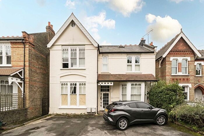 2 Bedroom Flat To Rent In Madeley Road, London, W5