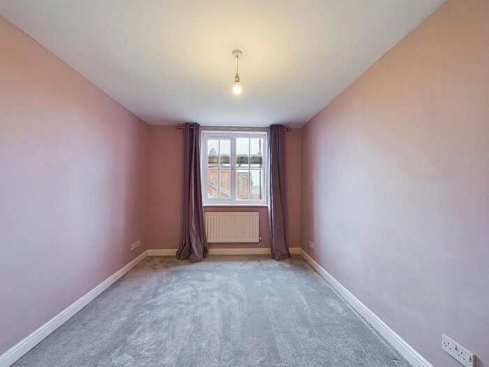 4 Bedroom Town House To Rent In Williams Close, Chester, CH2