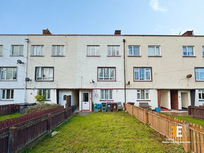 3 Bedroom Terraced House For Sale In Conway Road, Llandudno, LL30