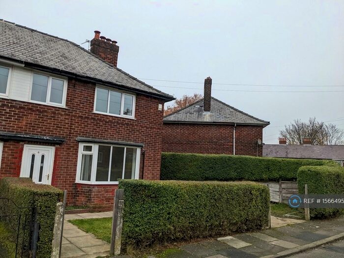 3 Bedroom Semi-Detached House To Rent In Waveney Road, Manchester, M22