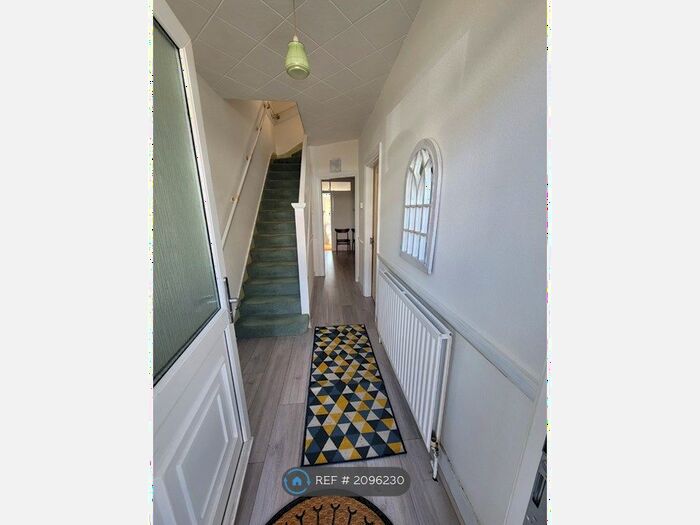 4 Bedroom Terraced House To Rent In Russell Road, Mitcham, CR4