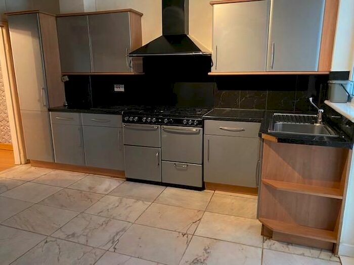 2 Bedroom Terraced House To Rent In Warrington Road, Wigan, WN3