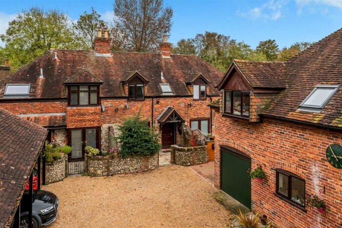 3 Bedroom Detached House For Sale In The Old Iron Foundry, Finchdean, Waterlooville, PO8