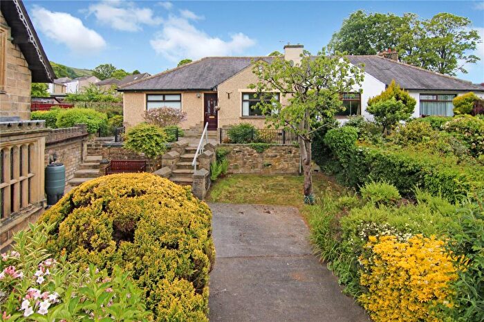 2 Bedroom Bungalow For Sale In Hall Drive, Sutton-In-Craven, BD20