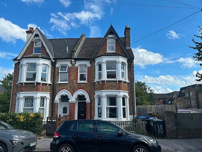 2 Bedroom Flat To Rent In Flat B, Oliver Avenue, South Norwood, SE25