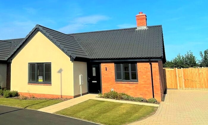 2 Bedroom Detached Bungalow For Sale In The Lilacs, High Road, Trimley St. Martin, Felixstowe, IP11