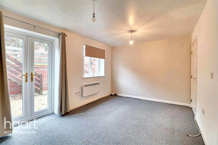3 Bedroom Town House To Rent In Westgate Street, Nottingham, NG3
