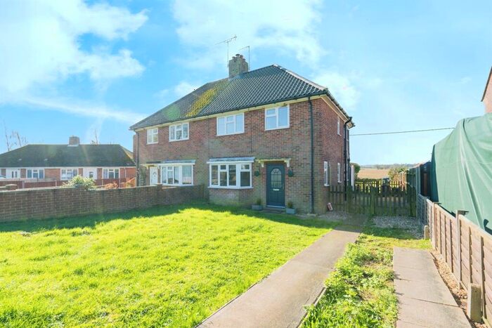 3 Bedroom Semi-Detached House For Sale In Blenheim Crescent, Tittleshall, King's Lynn, PE32